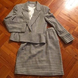 Vintage Wool/Nylon Grey, Tan & White Check Skirt Suit